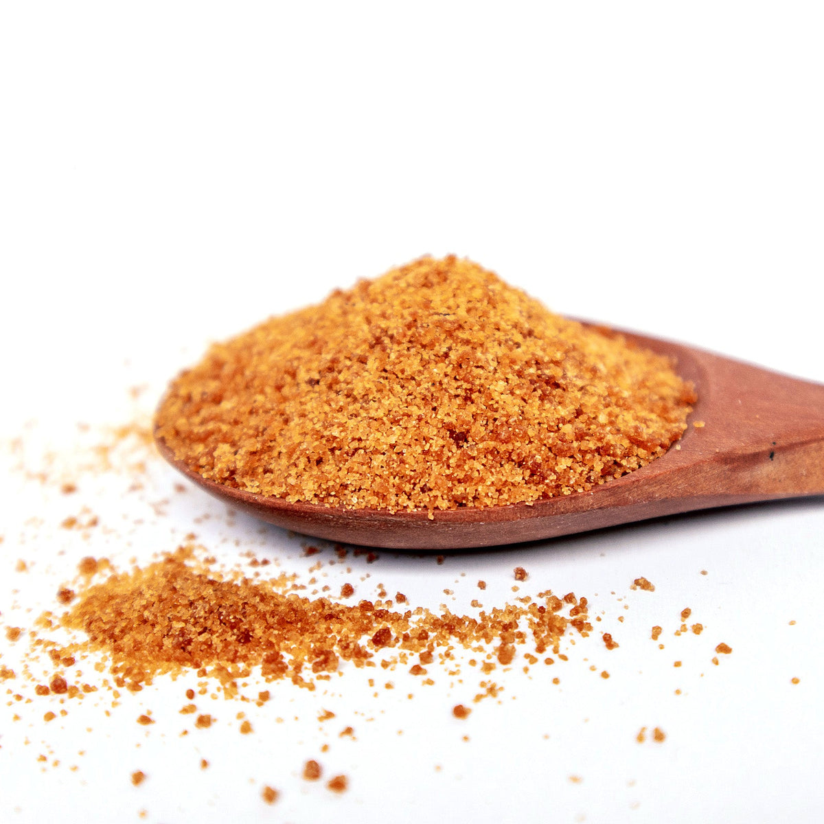 A spoon full of coconut sugar